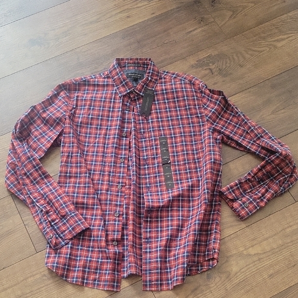 Banana Republic Men's Red,blue And White Plaid Button Up Shirt, Size Med - Picture 1 of 3